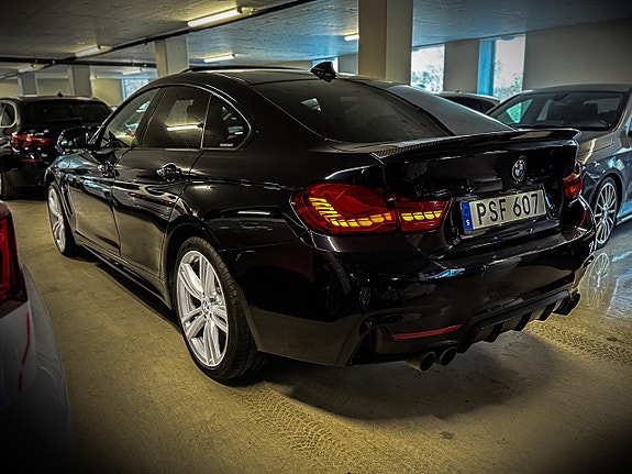 BMW 440i 4 of 5