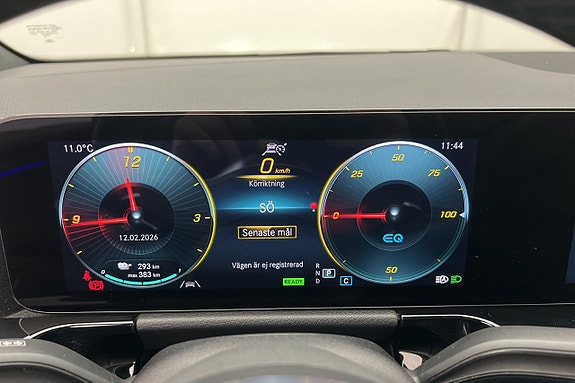 Mercedes-Benz EQA350 25 of 27
