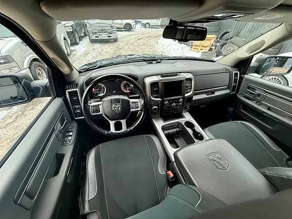 Dodge RAM 1500 9 of 10
