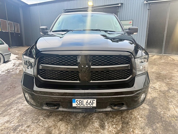 Dodge RAM 1500 7 of 10