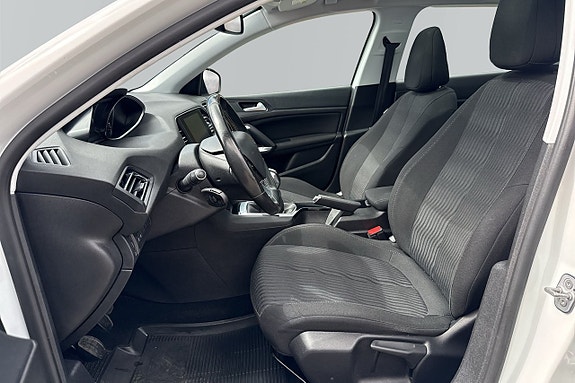 Peugeot 308 9 of 17