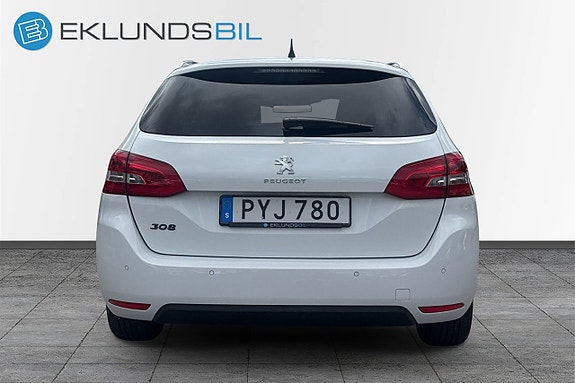 Peugeot 308 6 of 17