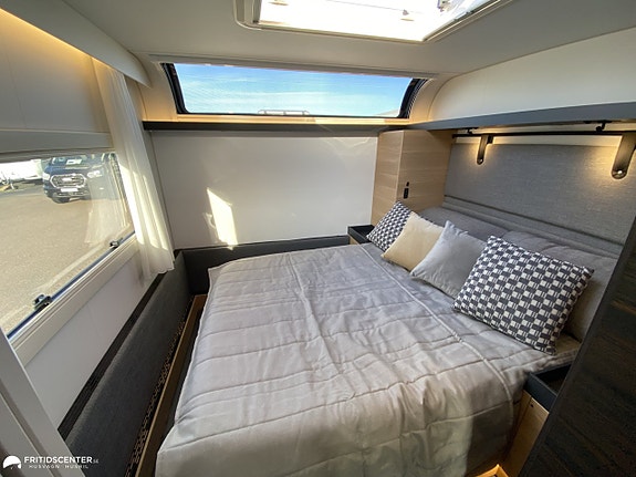 Adria Astella 644 DP / NY VAGN/ AC & MOVER 8 of 21