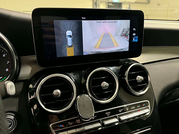 Mercedes-Benz GLC300 e 19 of 20
