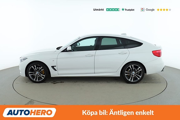 BMW 330i 2 of 5