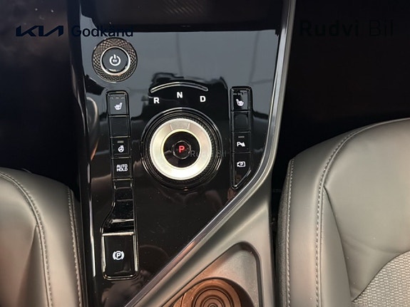 Kia Niro 10 of 14