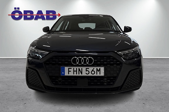 Audi A1 2 of 5