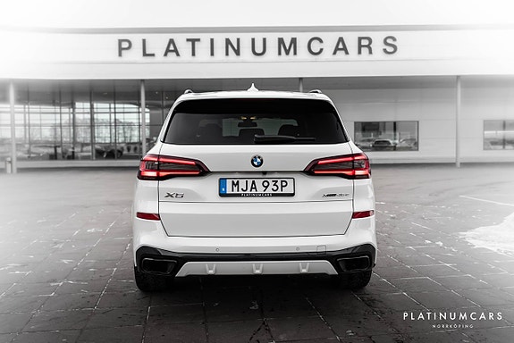 BMW X5 4 of 20