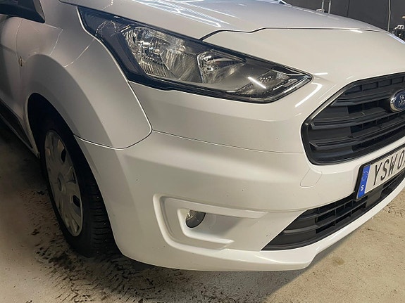 Ford Transit Connect 8 of 15