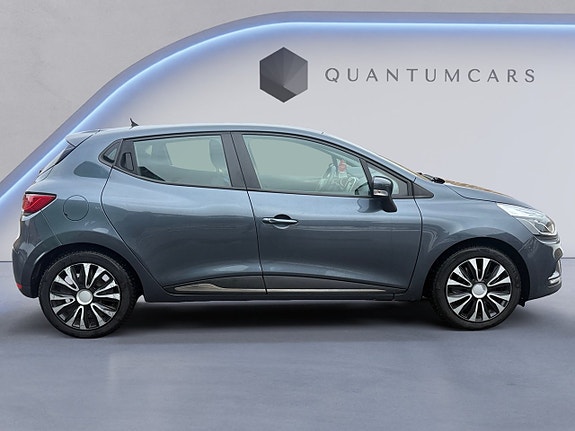 Renault Clio 6 of 20