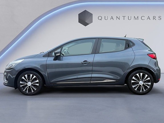 Renault Clio 2 of 20