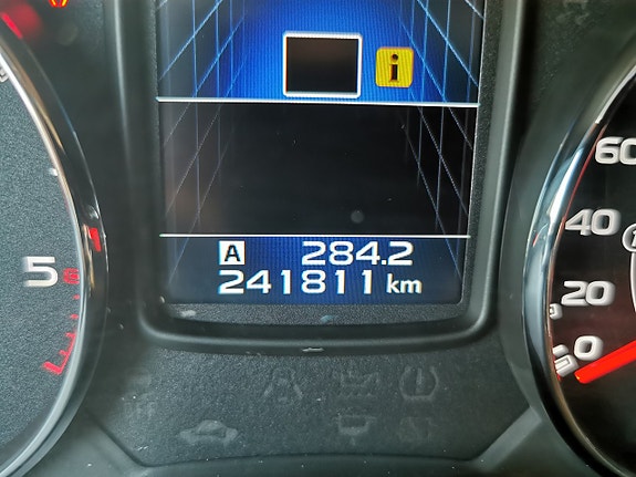 Subaru Legacy 10 of 11