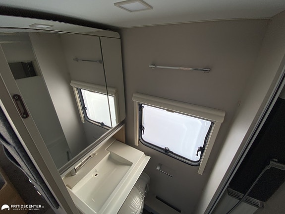 Adria Adora 753 UK *Barnkammare / AC på köpet* Ränta 3.95%* 20 of 21