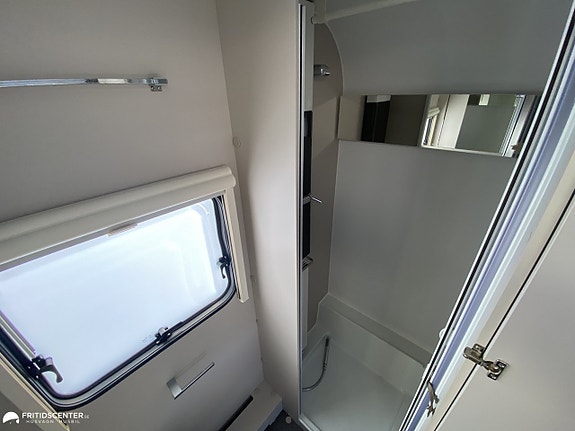 Adria Adora 753 UK *Barnkammare / AC på köpet* Ränta 3.95%* 16 of 21