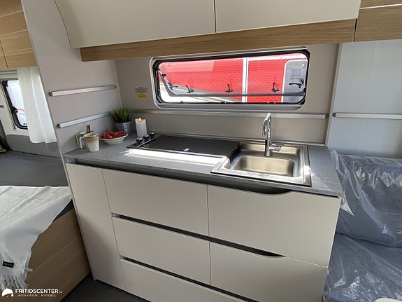 Adria Adora 753 UK *Barnkammare / AC på köpet* Ränta 3.95%* 5 of 21