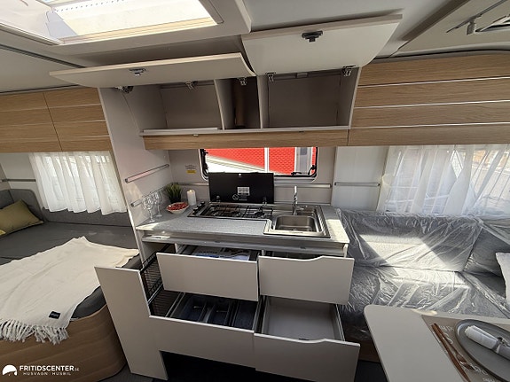 Adria Adora 753 UK *Barnkammare / AC på köpet* Ränta 3.95%* 6 of 21