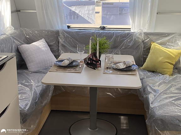 Adria Adora 753 UK *Barnkammare / AC på köpet* Ränta 3.95%* 3 of 21
