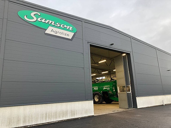 Inkommande maskiner hos Samson-Agrolize