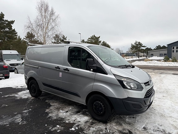 Ford Transit Custom 4 of 5