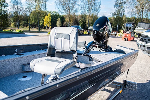 Finval Rangy 510 Suzuki 50 Tiller 10 of 12