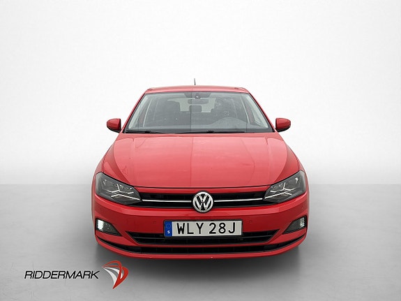 Volkswagen Polo 2 of 5