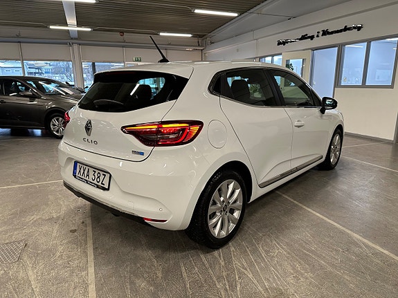 Renault Clio 3 of 5