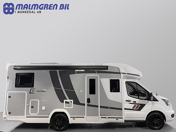 CHALLENGER 317 Graphite Edition 165hk AUTOMAT Långbädd Face-to-Face Adaptiv Farthållare 4100kg totalvikt 2 of 30