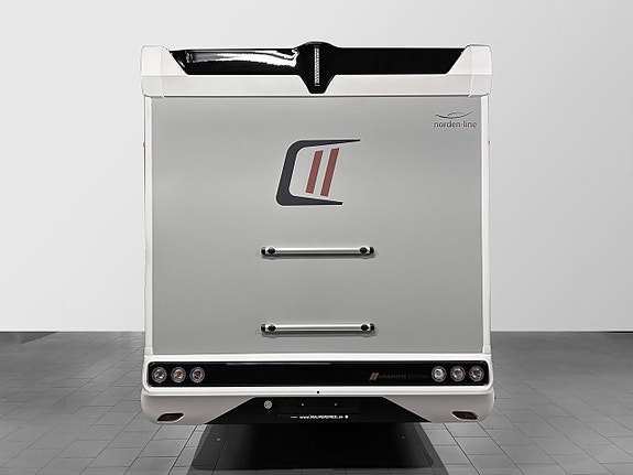 CHALLENGER 317 Graphite Edition 165hk AUTOMAT Långbädd Face-to-Face Adaptiv Farthållare 4100kg totalvikt 20 of 30