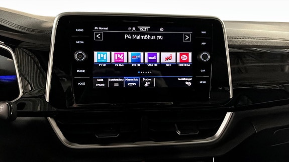 Volkswagen T-Roc 9 of 12