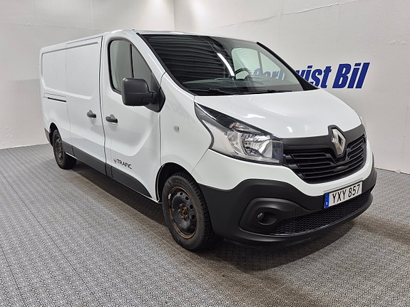 Renault Trafic 5 of 9