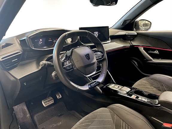 Peugeot 2008 5 of 5