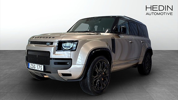 Land Rover Defender 110