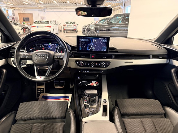 Audi A4 15 of 21