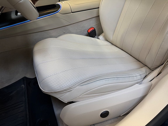 Mercedes-Benz E300 de 19 of 27