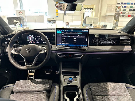Volkswagen Tiguan 13 of 18