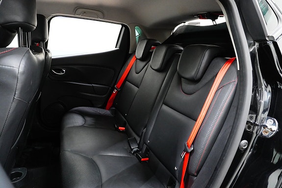 Renault Clio 11 of 25