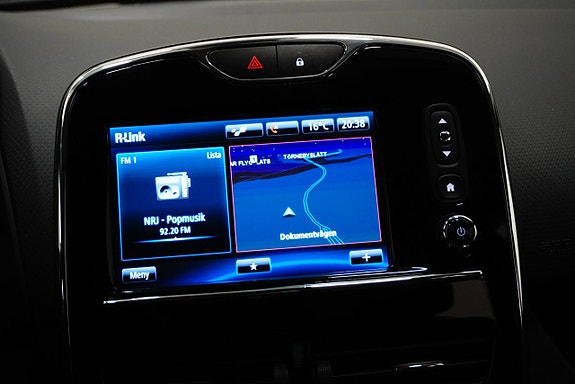 Renault Clio 23 of 25