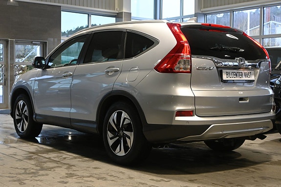 Honda CR-V 3 of 21