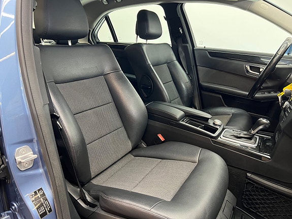 Mercedes-Benz E250 20 of 23