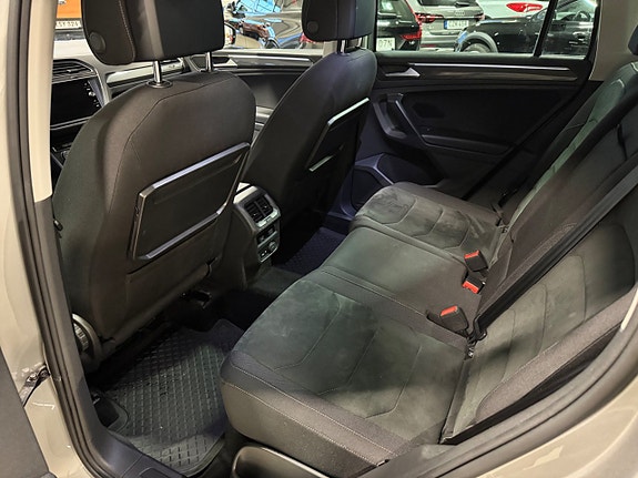 Volkswagen Tiguan 9 of 30