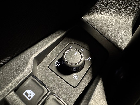 Volkswagen Tiguan 27 of 30