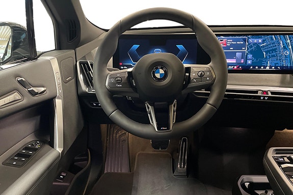 BMW iX 9 of 20