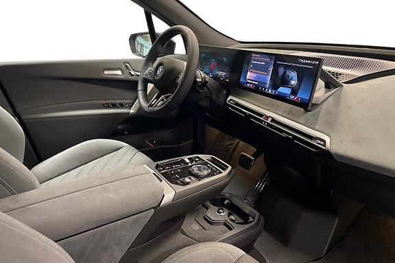 BMW iX 6 of 20