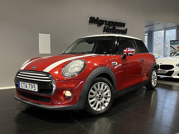 MINI Cooper 10 of 27