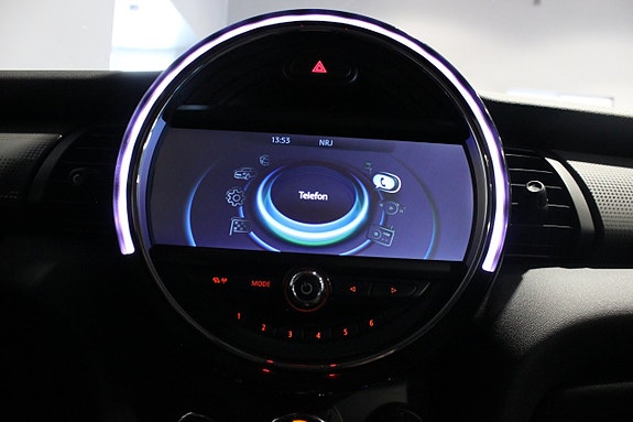 MINI Cooper 23 of 27