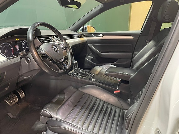 Volkswagen Passat Alltrack 5 of 5