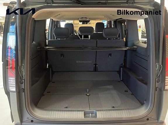 Kia PV5 14 of 14