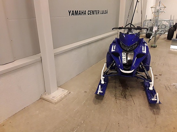 Yamaha Sidewinder MTX 162 2 of 2