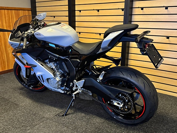 CFMOTO 675SR-R RACING 36-månader RÄNTEFRITT O.M.G LEV 9 of 17