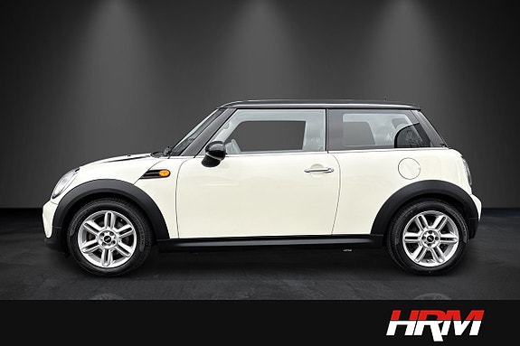 MINI Cooper 2 of 5